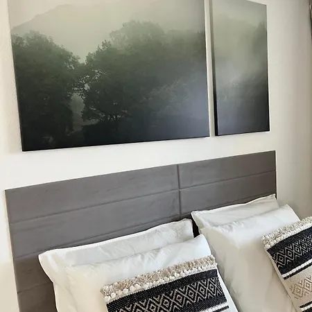 Apartment Mezi Krumlovem A Lipnem